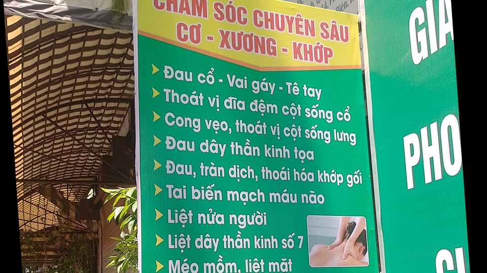 Trị liệu chuyên sâu về cơ xương khớp. Các vấn đề cổ vai gáy liên quan
