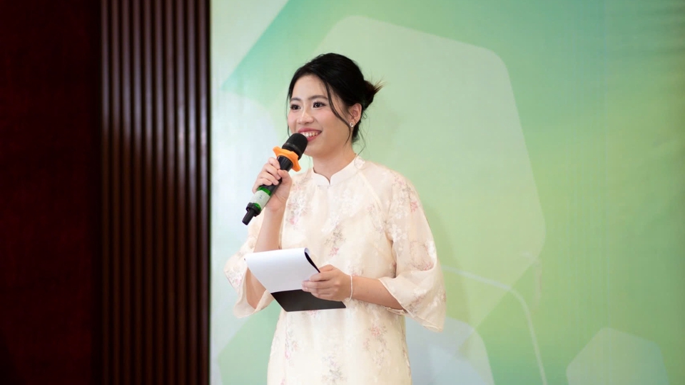 Dịch vụ Tổ chức sự kiện - Thuê freelancer Tổ chức sự kiện - MC Event/ Talkshow/ Activation
