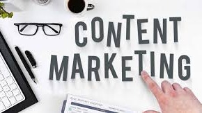 Đang theo học ngành Digital Marketing tại NEU