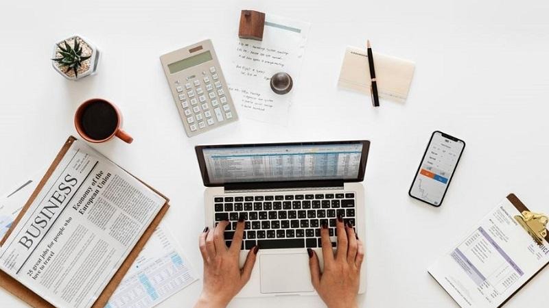 Nhập liệu và gõ văn bản
Tỉ mỉ, ngăn nấp, có thiết kế font cho văn bản