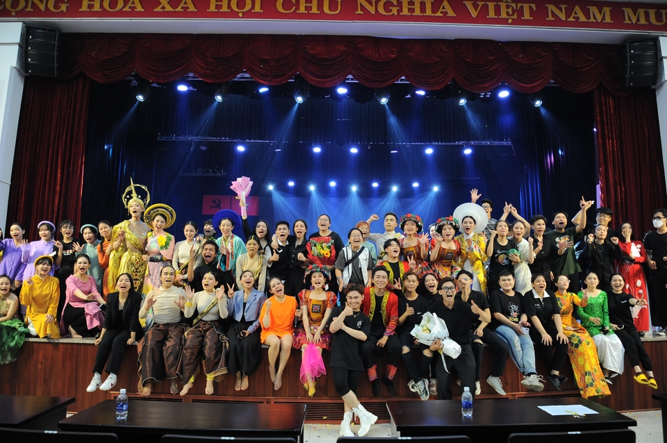 Tổ chức sự kiện - Biên đạo dàn dựng tiết mục biểu diễn - 13