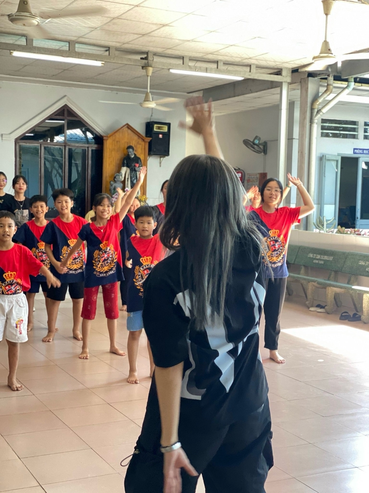 Tổ chức sự kiện - Biên đạo dàn dựng tiết mục biểu diễn - 17