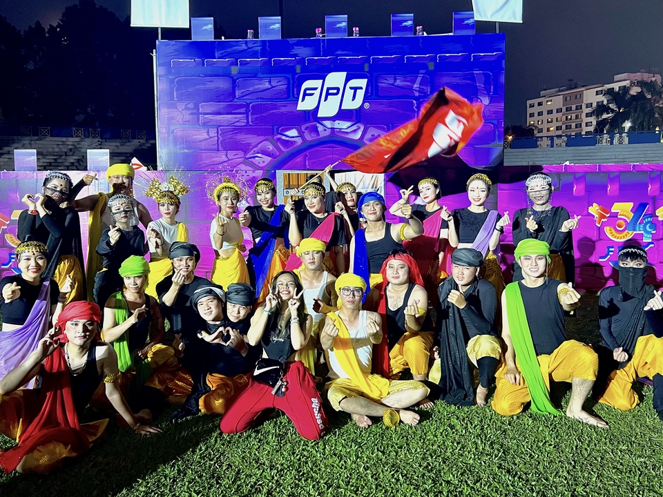 Tổ chức sự kiện - Biên đạo dàn dựng tiết mục biểu diễn - 12