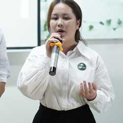 Truong Thi Ngoc Hieu