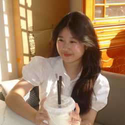 Ha Chau