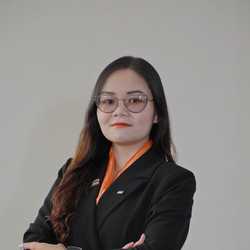 Becky Linh Doan