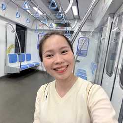 Quyen_Julia