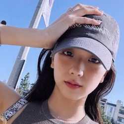 Nhi Chau Quynh